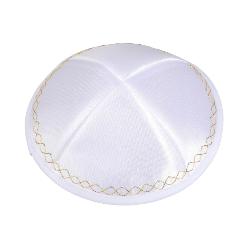 Skull Cap Helmet Liner - Witte satijnen Joodse kippa met gouden